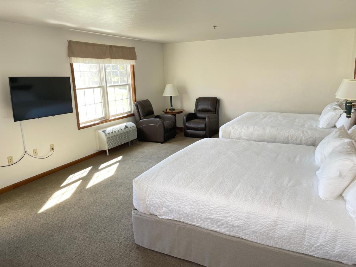 Farmstead Inn And Conference Center シップシェワナ エクステリア 写真
