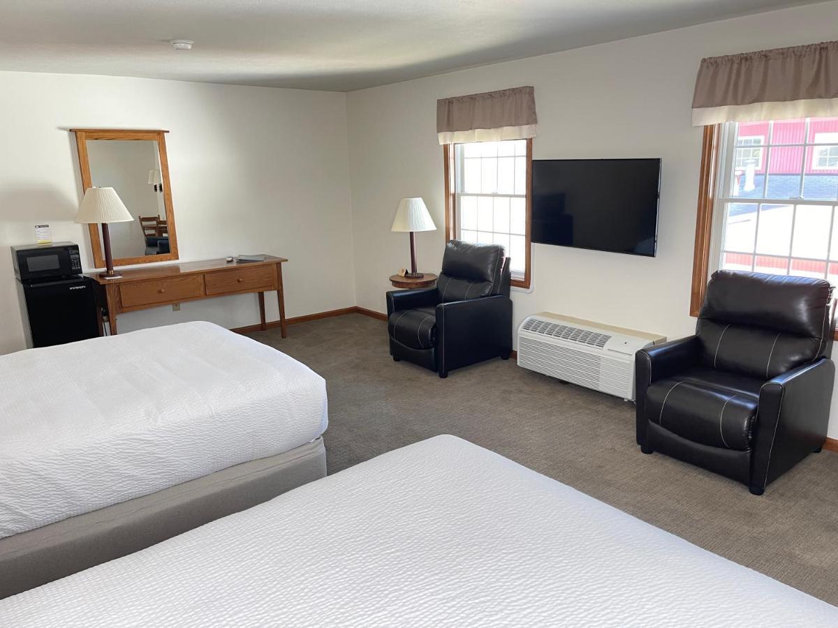 Farmstead Inn And Conference Center シップシェワナ エクステリア 写真