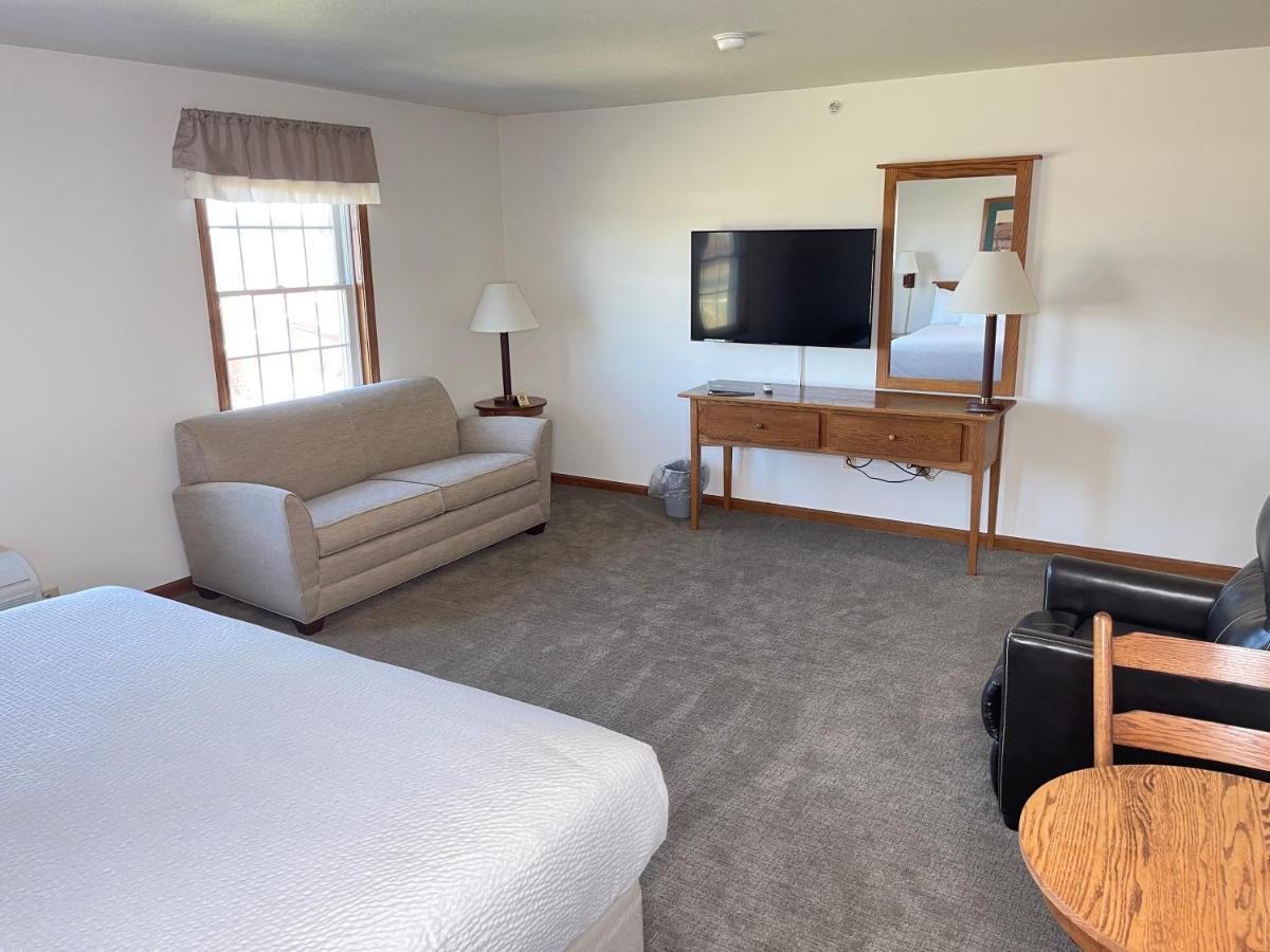 Farmstead Inn And Conference Center シップシェワナ エクステリア 写真