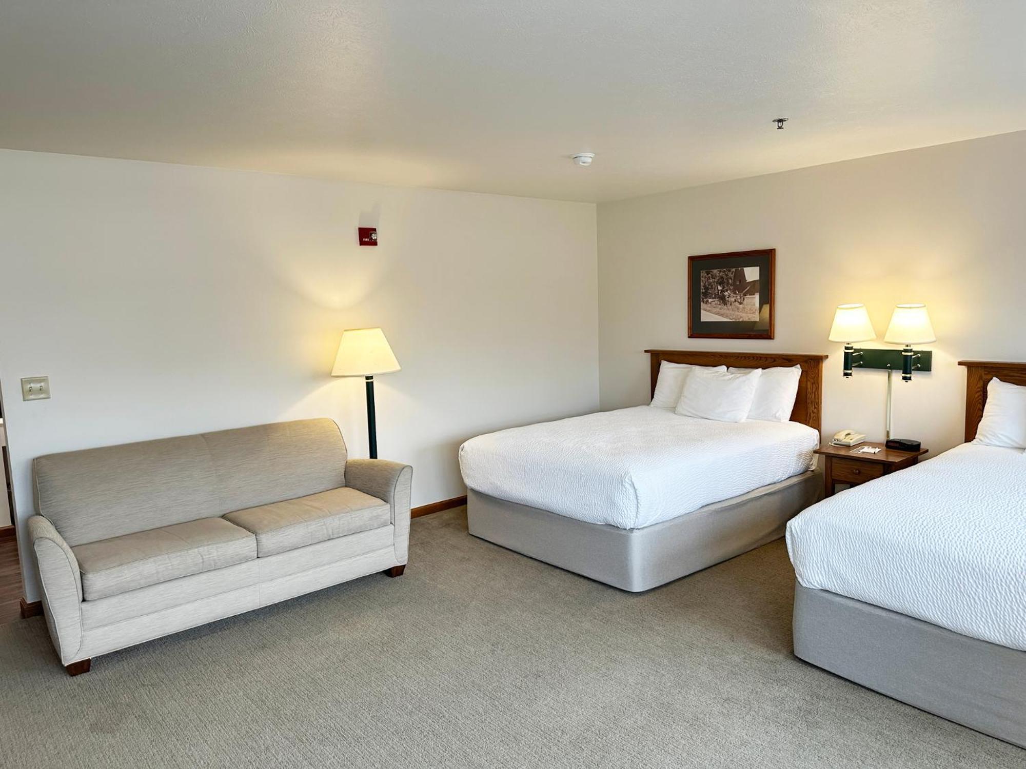 Farmstead Inn And Conference Center シップシェワナ エクステリア 写真