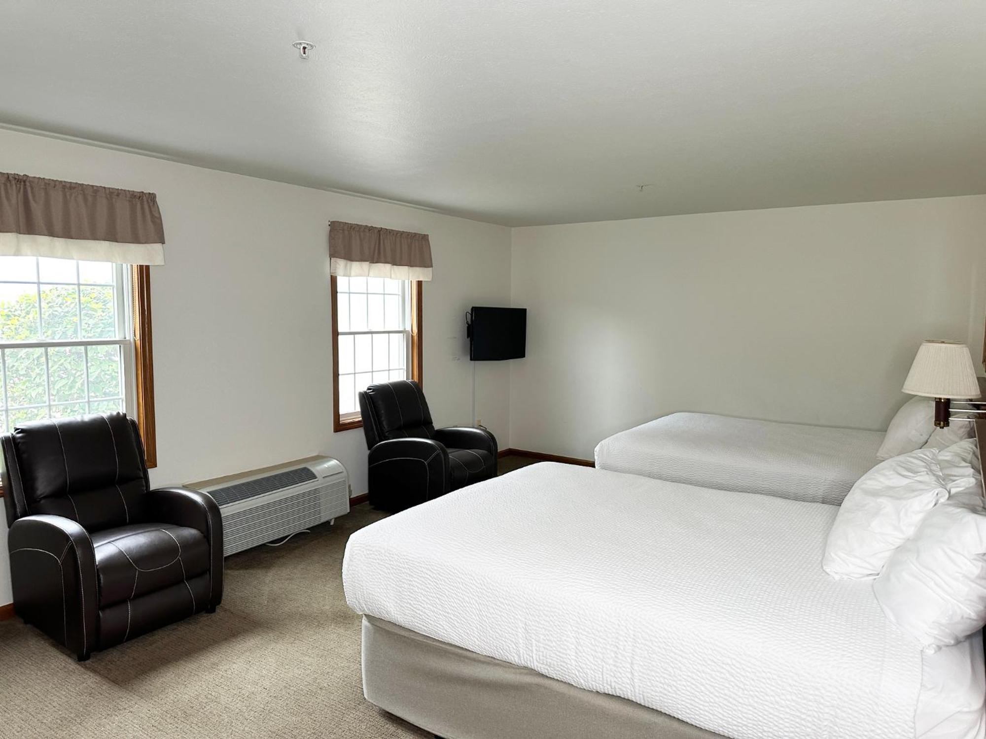 Farmstead Inn And Conference Center シップシェワナ エクステリア 写真