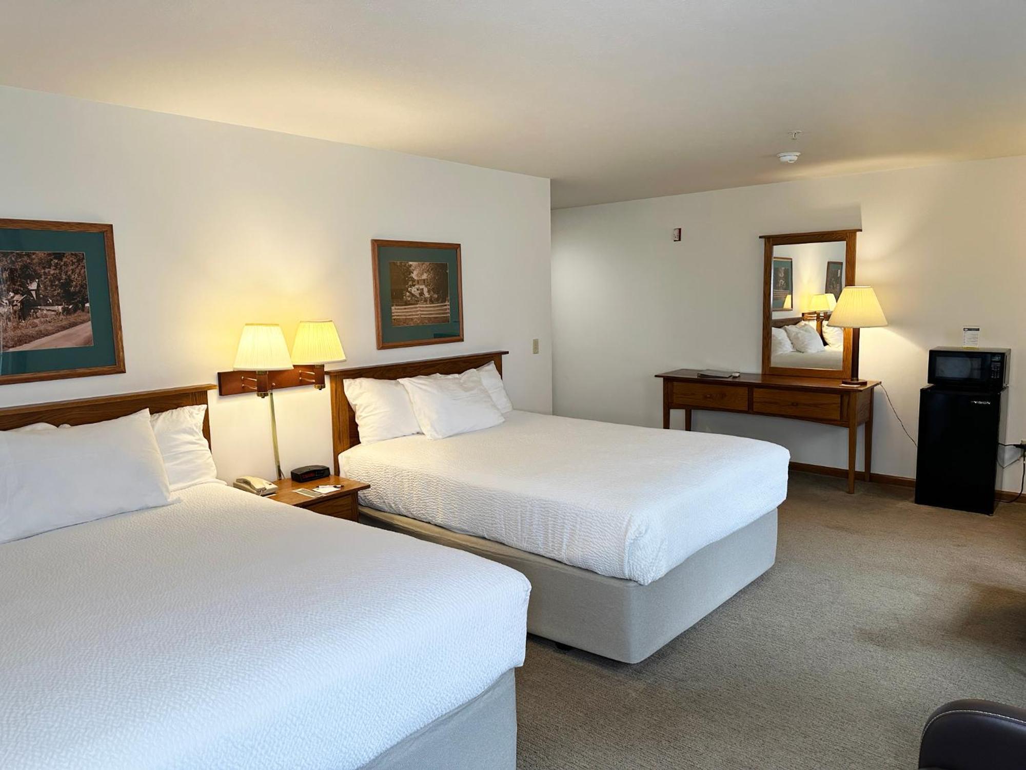 Farmstead Inn And Conference Center シップシェワナ エクステリア 写真