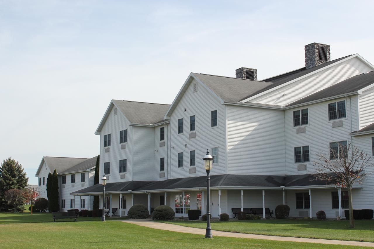 Farmstead Inn And Conference Center シップシェワナ エクステリア 写真
