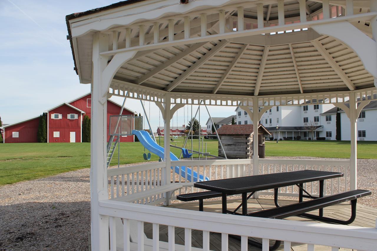Farmstead Inn And Conference Center シップシェワナ エクステリア 写真